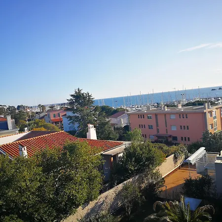 호텔 Brise De - Piscine Interieure & Exterieure Saint-Raphaël