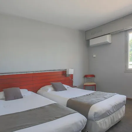 Brise De - Piscine Interieure & Exterieure 4* Сен-Рафаэль