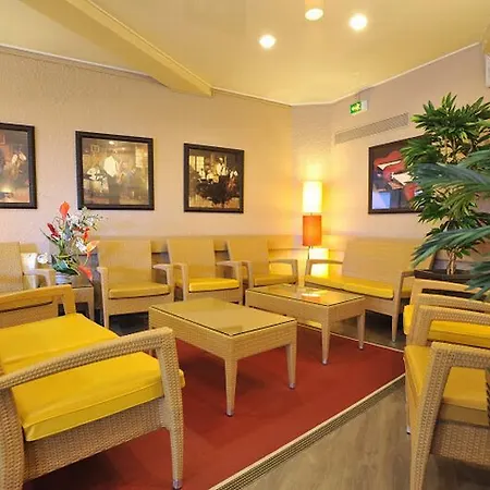 Brise De - Piscine Interieure & Exterieure Hotell 4*