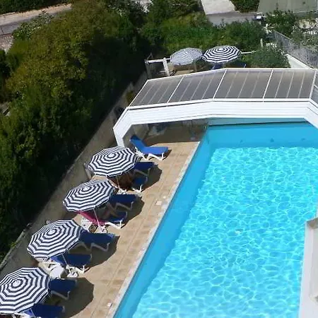 Brise De - Piscine Interieure & Exterieure