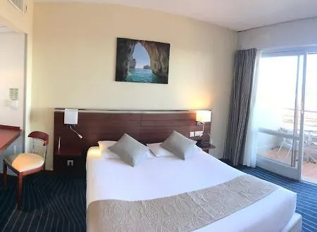 Hotel Brise De - Piscine Intérieure&extérieure 4*