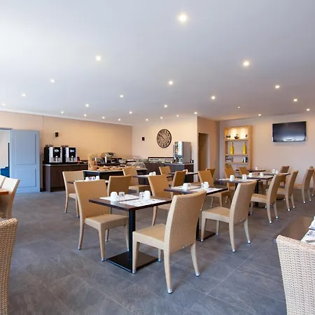 Brise De - Piscine Interieure & Exterieure Saint-Raphaël