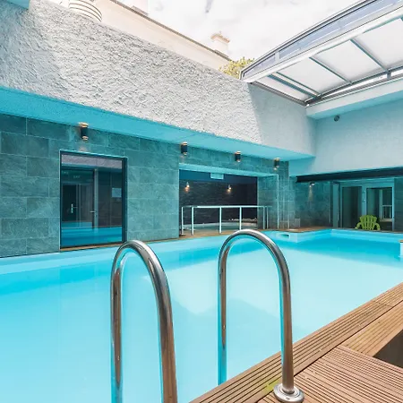 Hotel Brise De - Piscine Interieure & Exterieure Saint-Raphaël