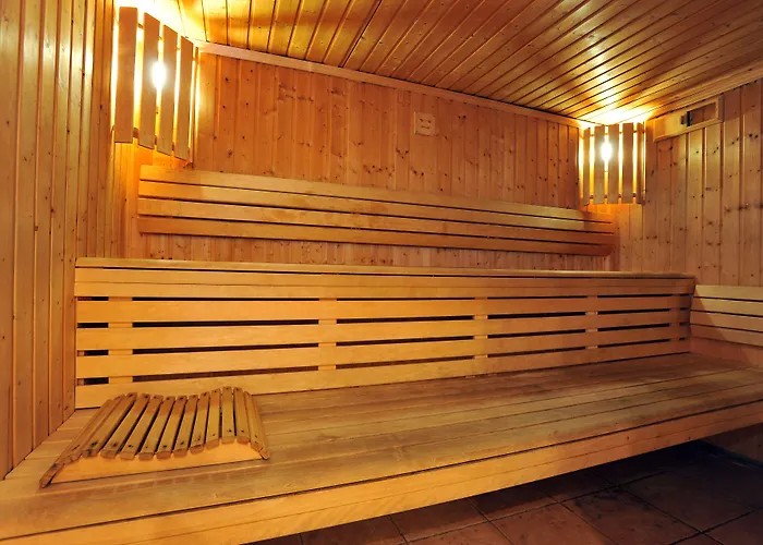 Brise De - Piscine Intérieure&extérieure Hotel